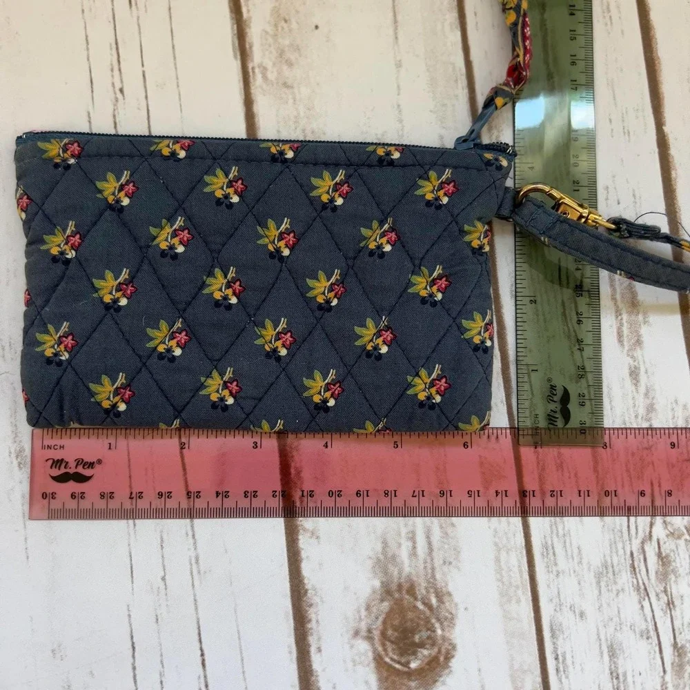 Vera Bradley preowned smoke
